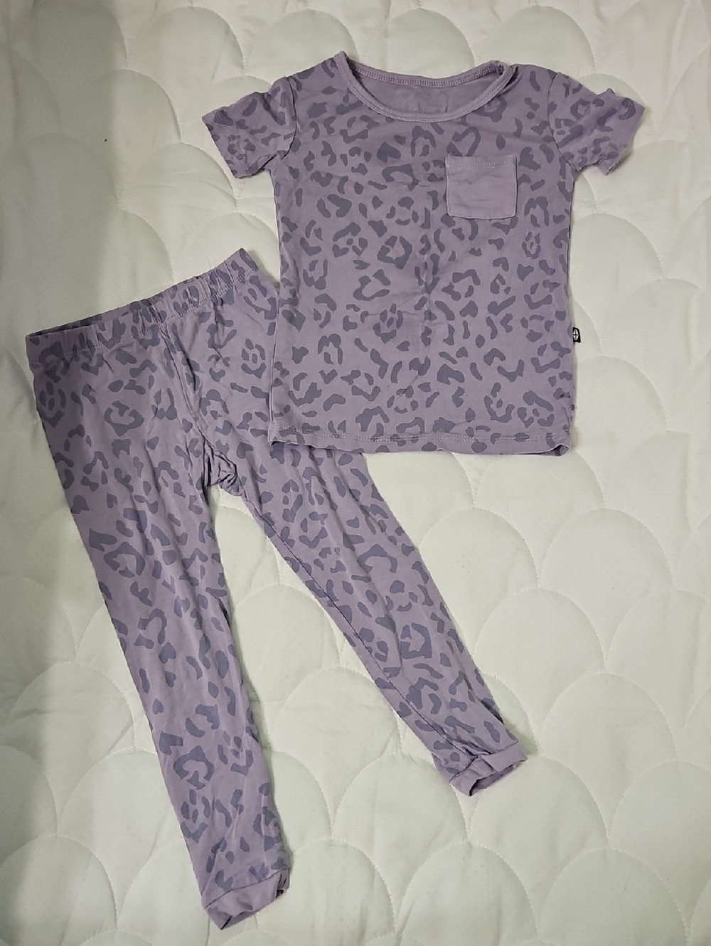 Kyte BABY Taro Leopard Pajama Set